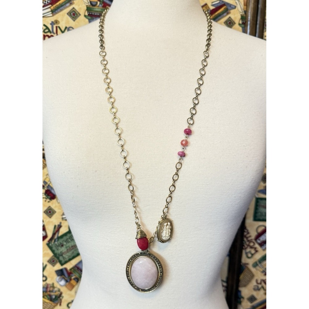 Chicos Rose Quartz Cameo Long Necklace Antique Brass Pink Beaded 39 Inch